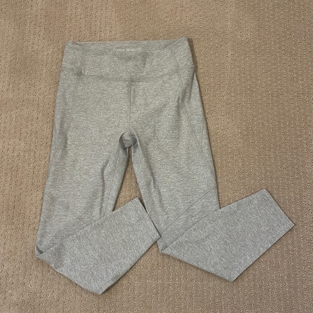 Outdoor Voices 3/4 Warmup Legging